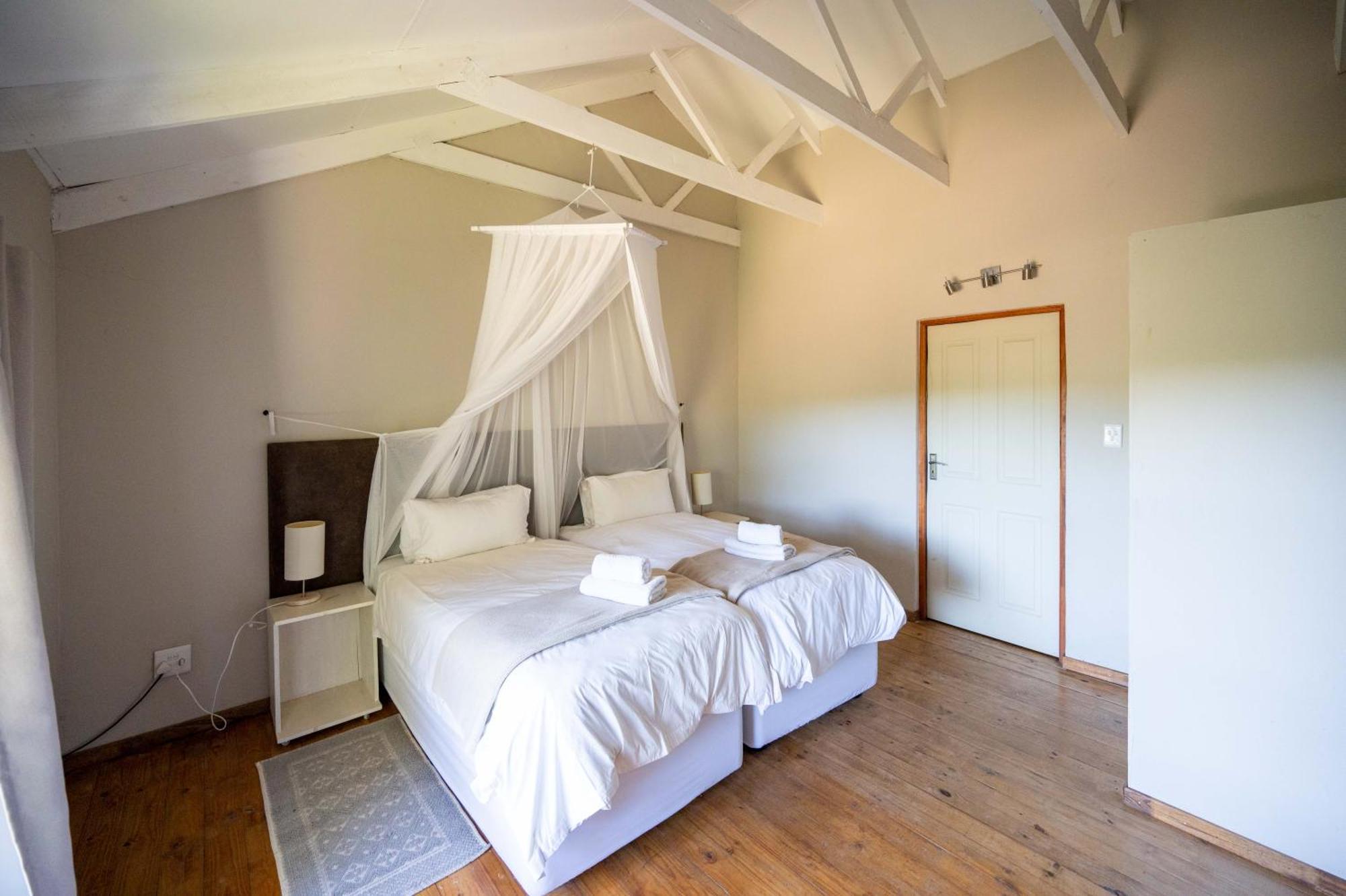 Bushriver Lodge Mica Room photo